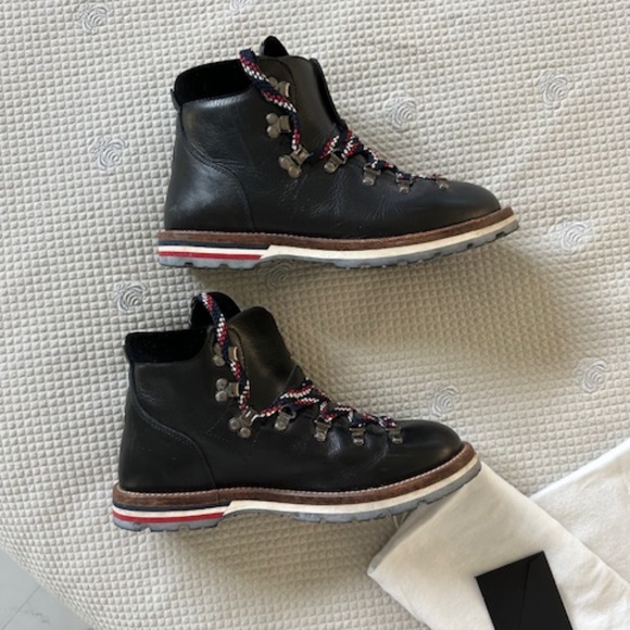 MONCLER Blanche Ankle Hiking Winter Boots Velvet Black Leather Women’s Size 41 - Picture 8 of 10